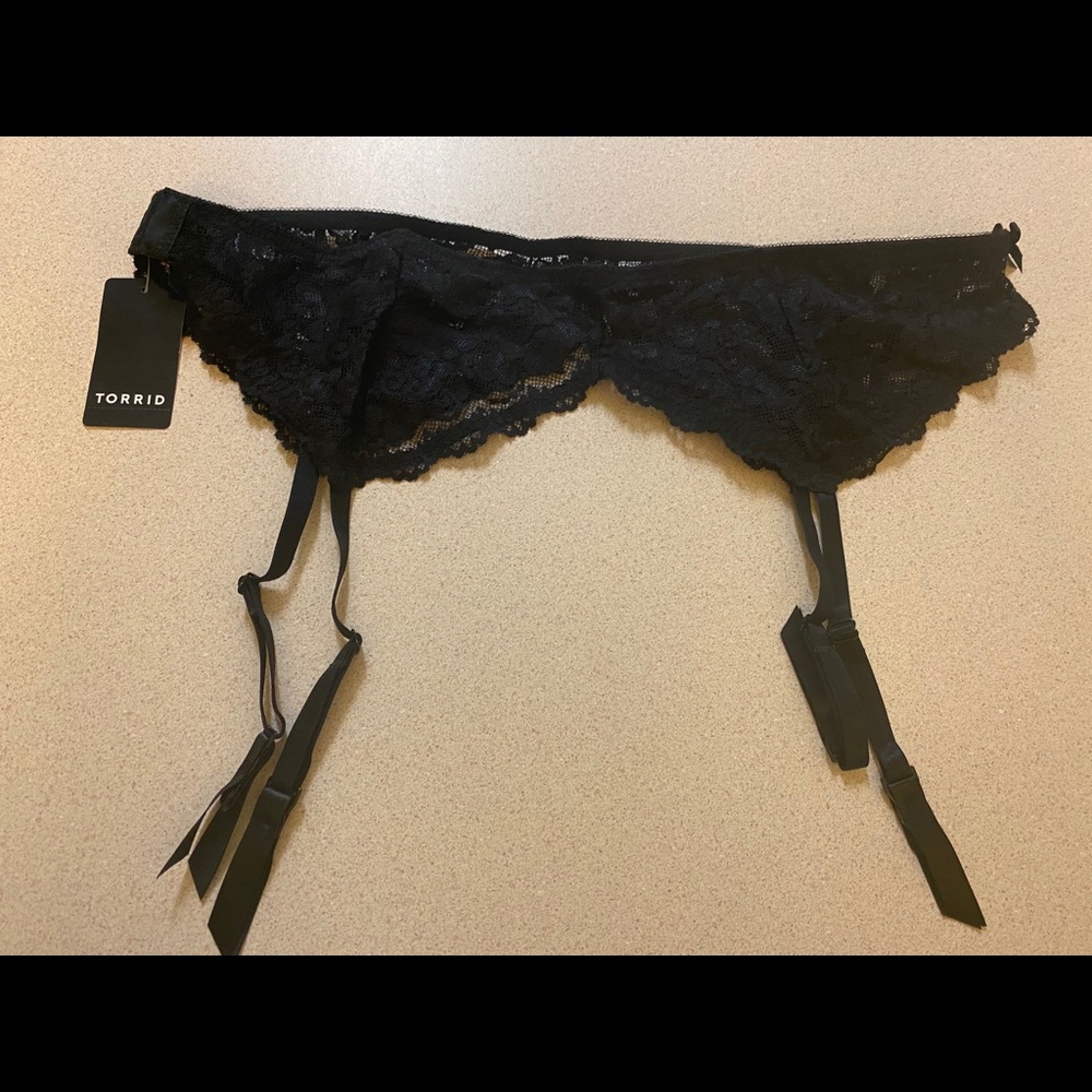 Black Garter Belt